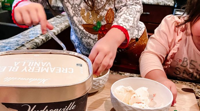 Kids making sundaes with Hudsonville Ice Cream