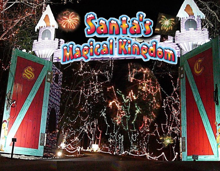 Santa’s Magical Kingdom holiday lights in Pacific, MO