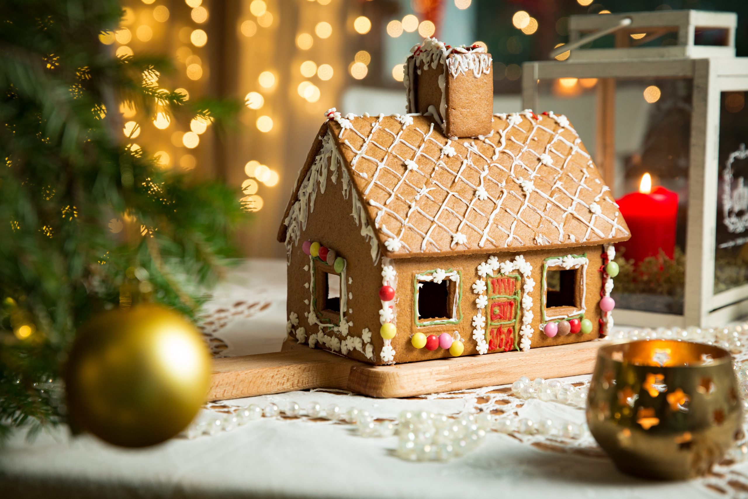 National Gingerbread House Day