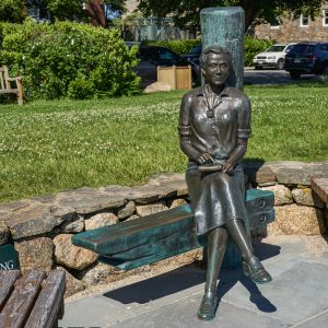 a statue of famous female scientist, Rachel Carson