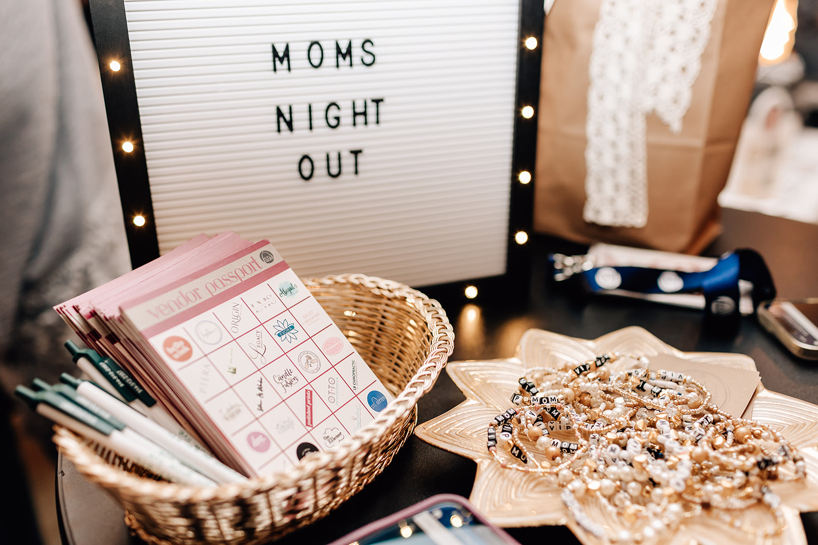 St Louis Mom | Mom's Night Out Oct 2023