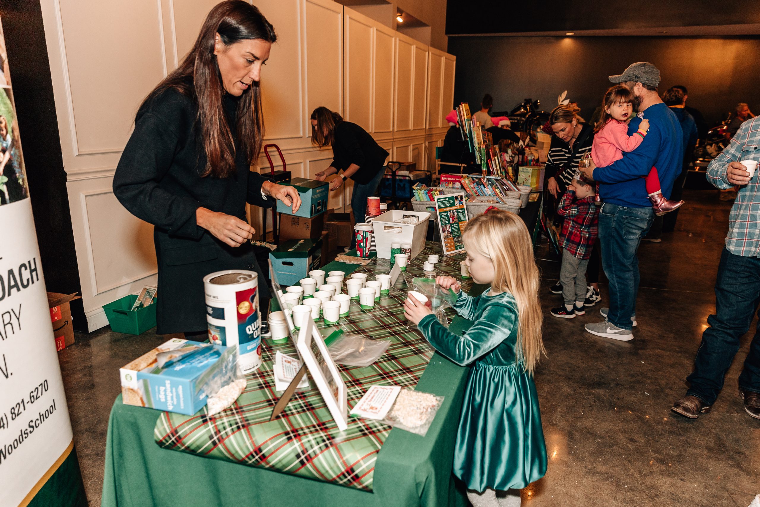 STL MOM | Donuts with Santa (Vender Images)