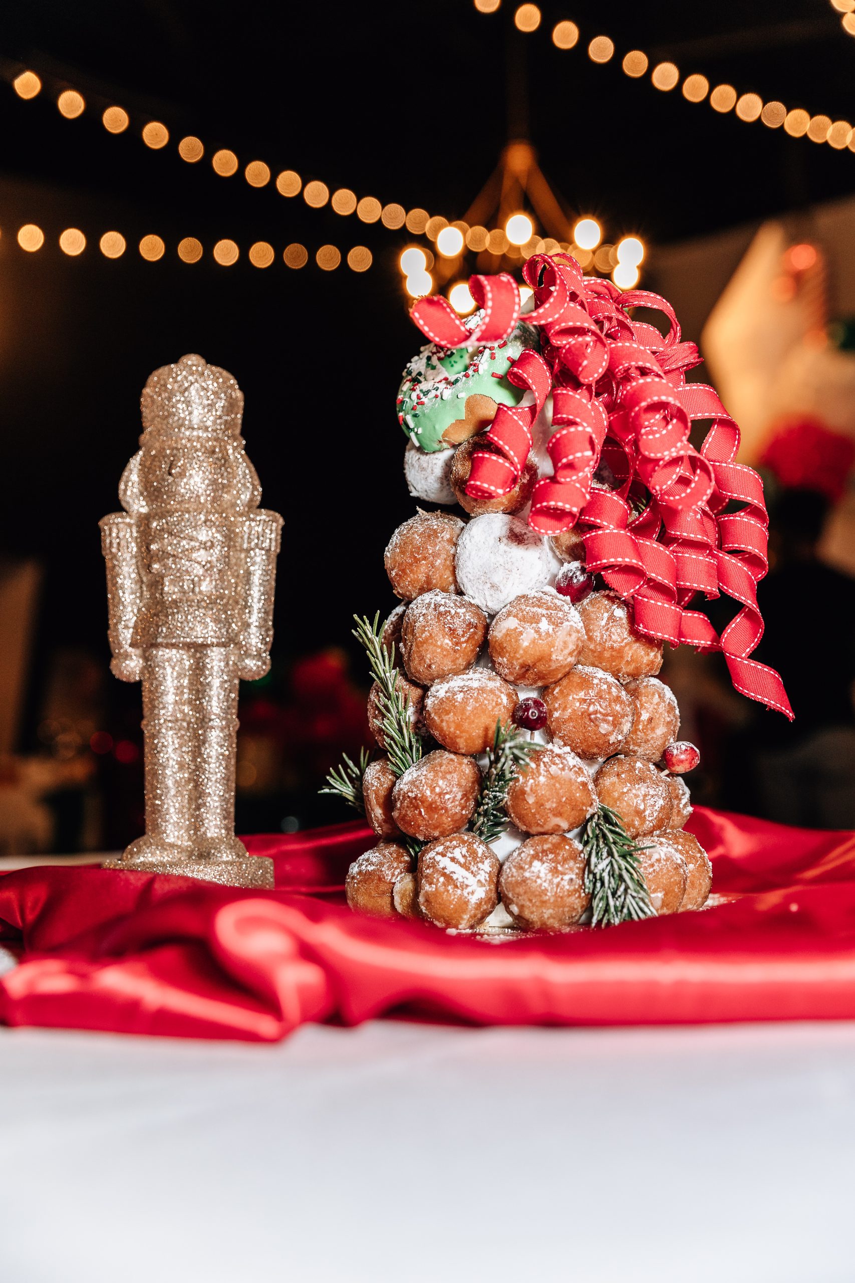 STL MOM | Donuts with Santa (Vender Images)