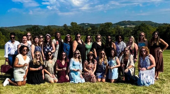 2025 Open Call for St. Louis Mom Contributors
