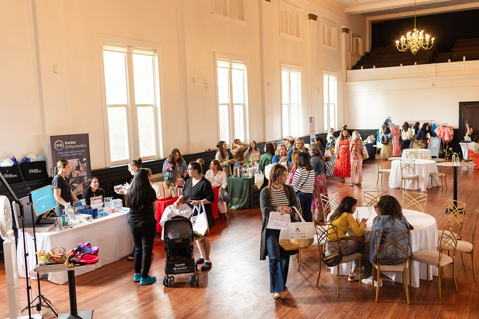 STL MOM | Flourish 2025