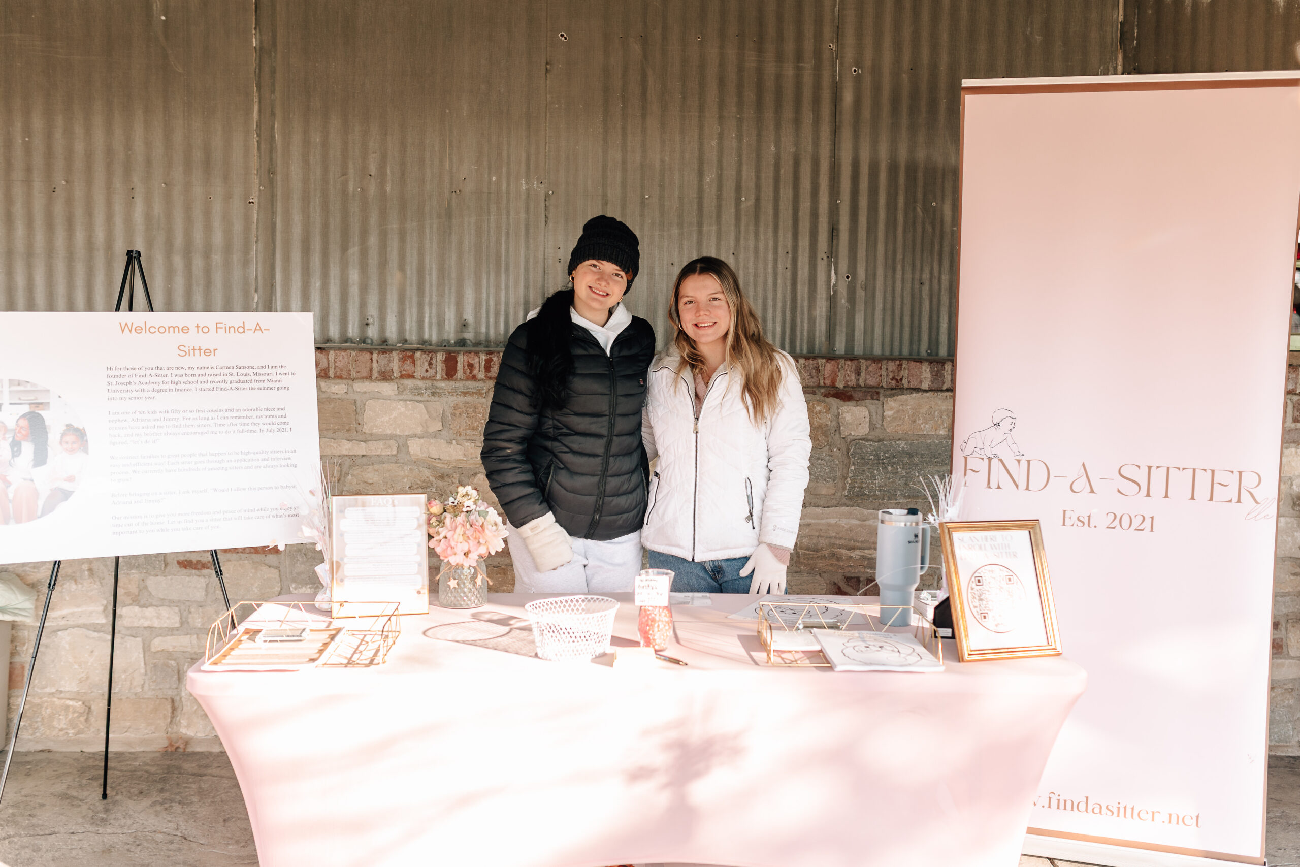 STL MOM | Donuts with Santa (Vender Images) STL MOM | Donuts with Santa (Vender Images)