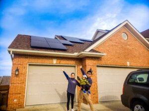 StraightUpSolar_Sun_Xinyu_SolarSmile_Photo-2 (1)